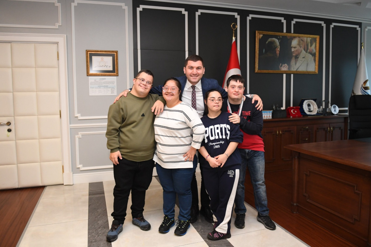 ALTINORDU BELEDİYESİ’NİN GURURU ASRIN İLHAM KAYNAĞI OLDU 