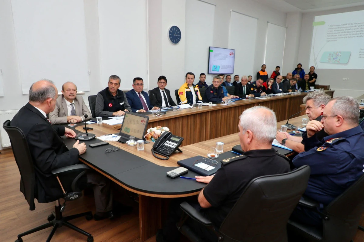  İl Afet Müdahale Planı Masabaşı Tatbikatı Yapıldı