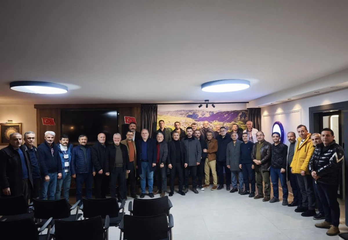 OZAN ARİF'E HEMŞERİLERİNDEN VEFA