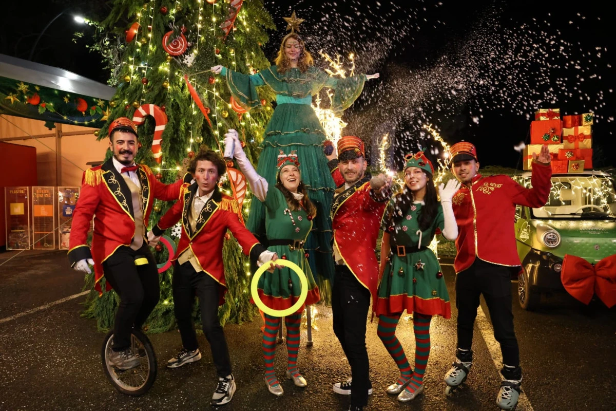 YENİ YIL PAZARI KAPILARINI A&Ccedil;TI